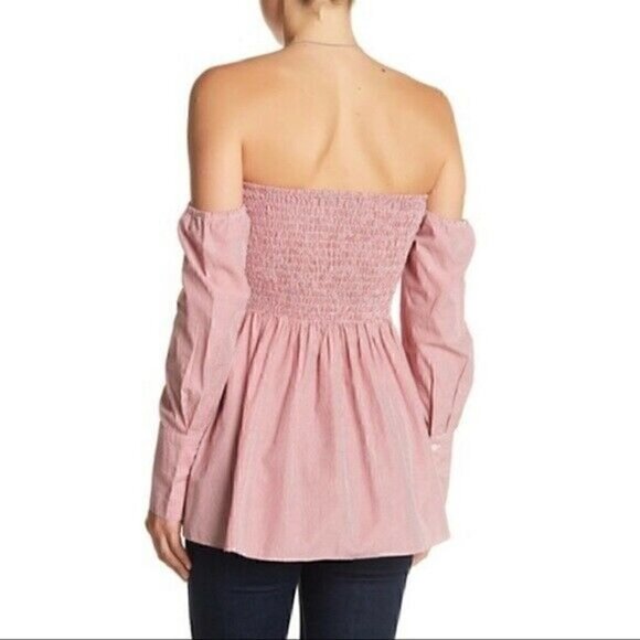 NEW Walter Baker Blouse Size Small Red MSRP $138 Women’s Off The Shoulder - Picture 2 of 8